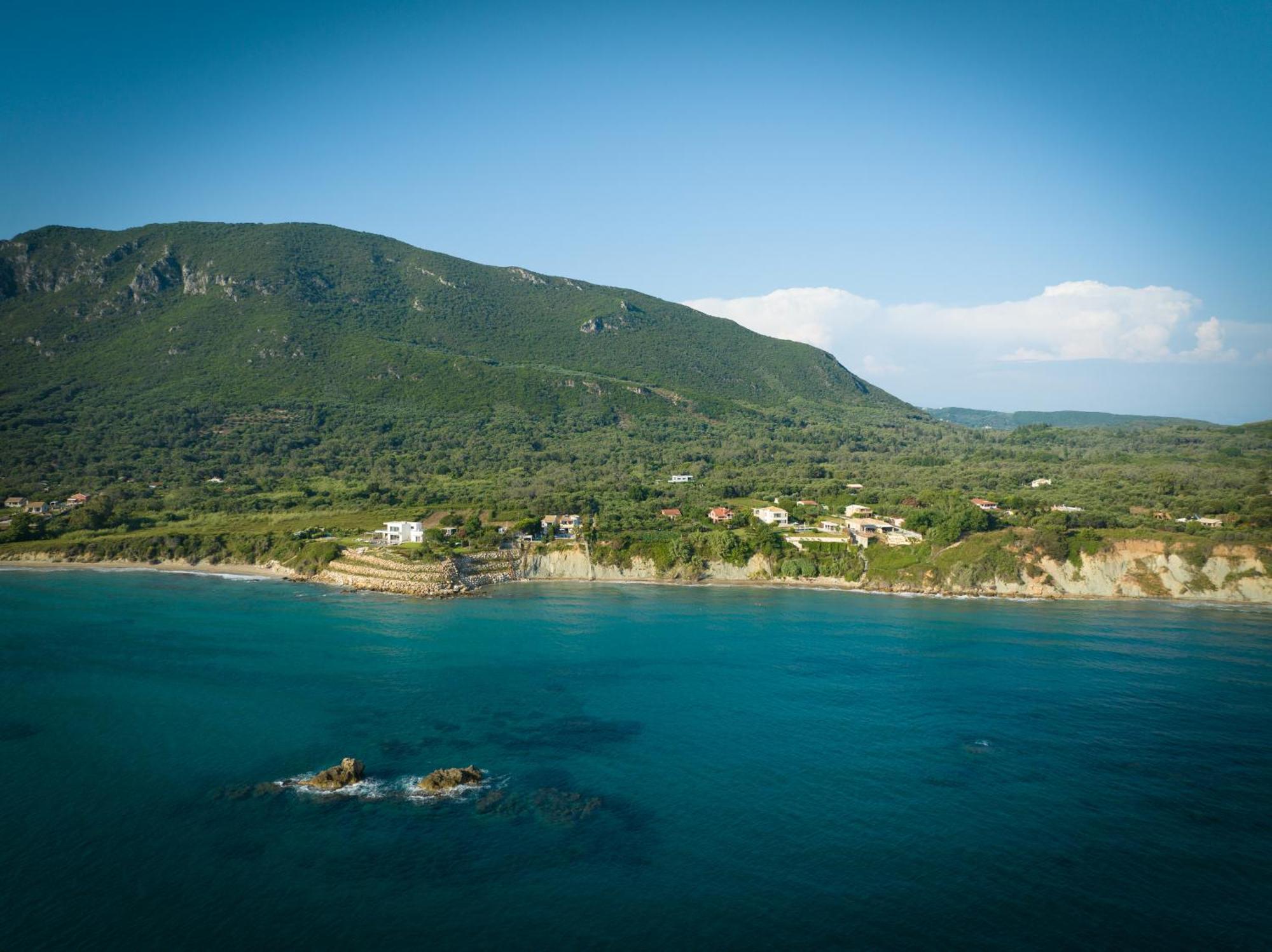 Villa Angela Ágios Matthaíos Exteriér fotografie